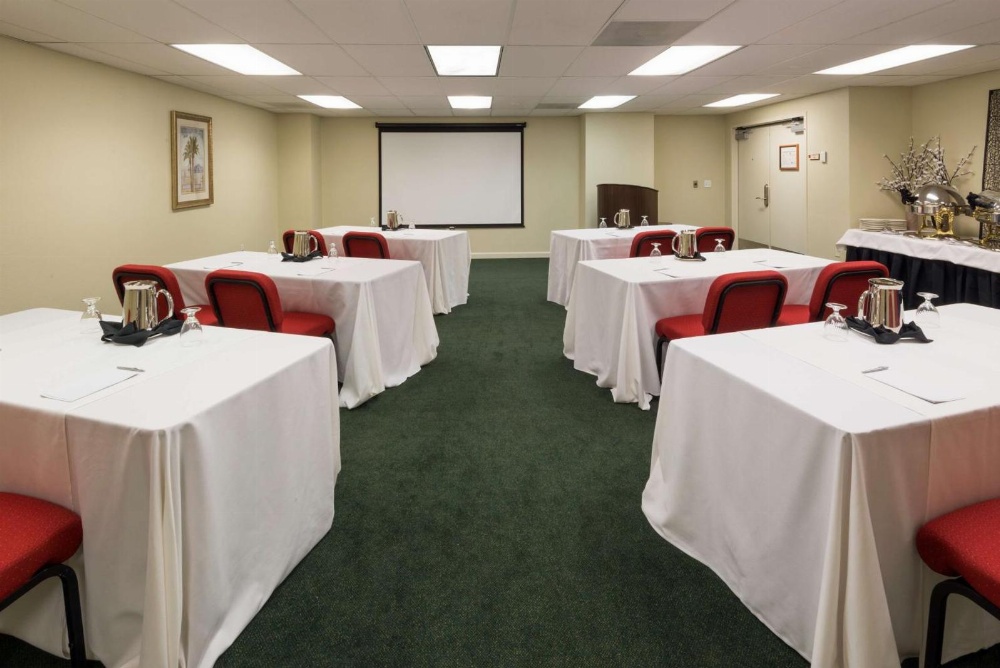 Hilton Grand Vacations on Paradise (Convention Center) Main image